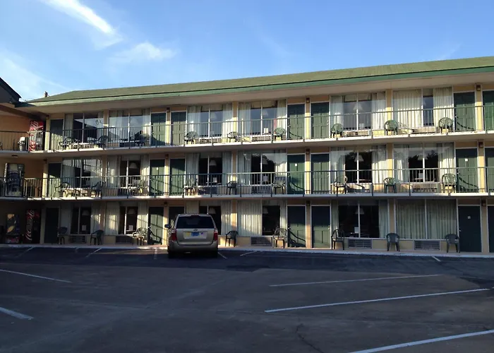 Green Valley Motel